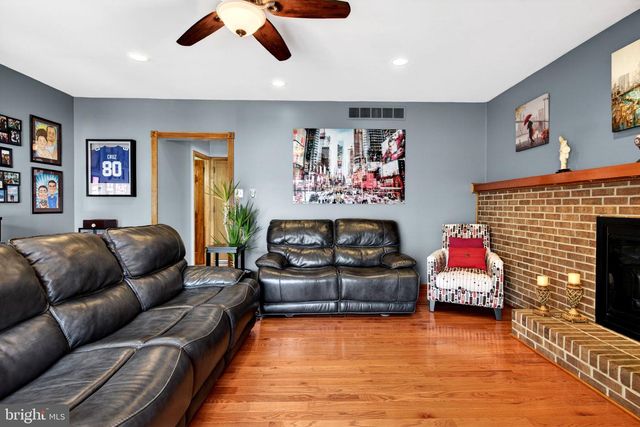 23 NASHUA DR, Sicklerville, NJ 08081