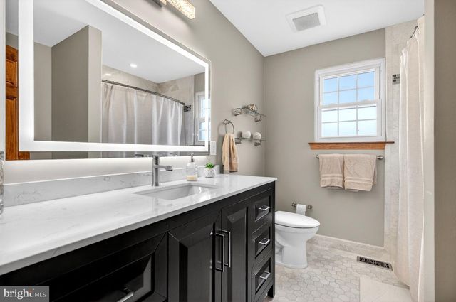 23 NASHUA DR, Sicklerville, NJ 08081