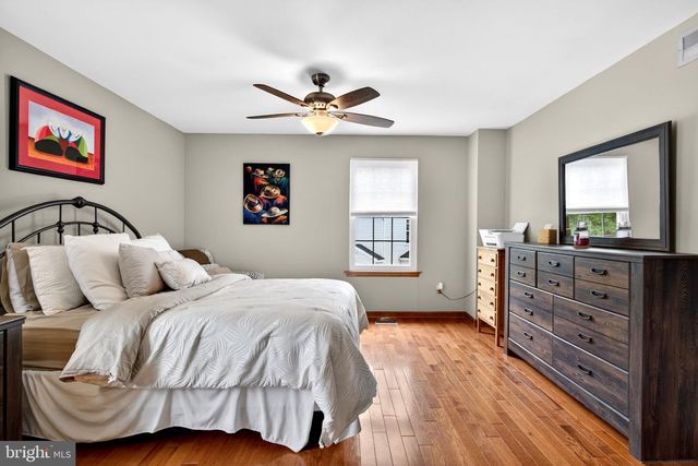 23 NASHUA DR, Sicklerville, NJ 08081