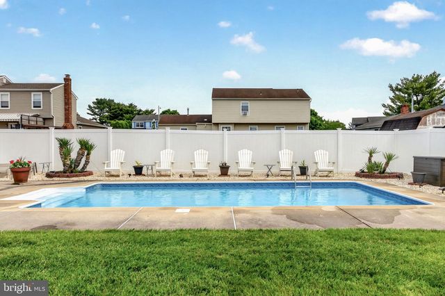 23 NASHUA DR, Sicklerville, NJ 08081