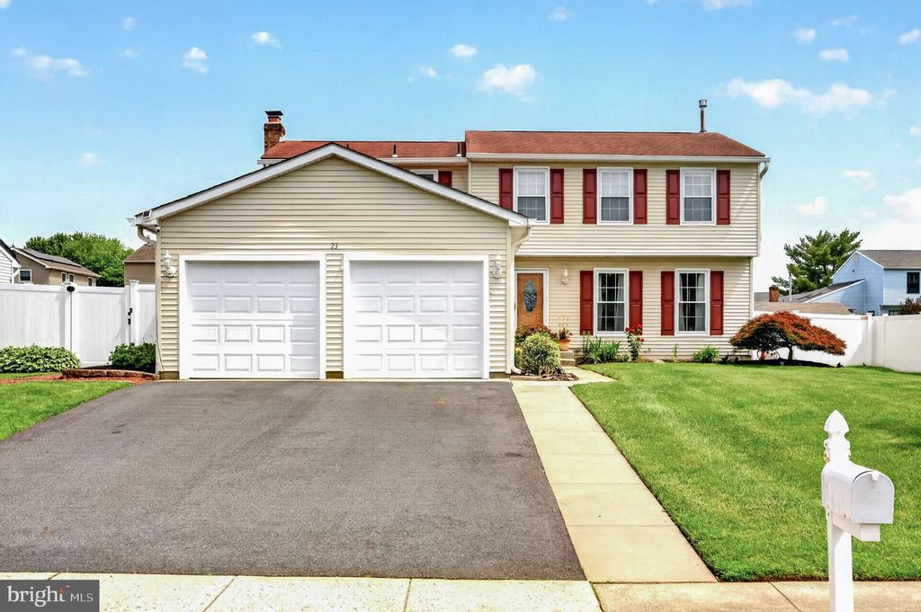 23 NASHUA DR, Sicklerville, NJ 08081