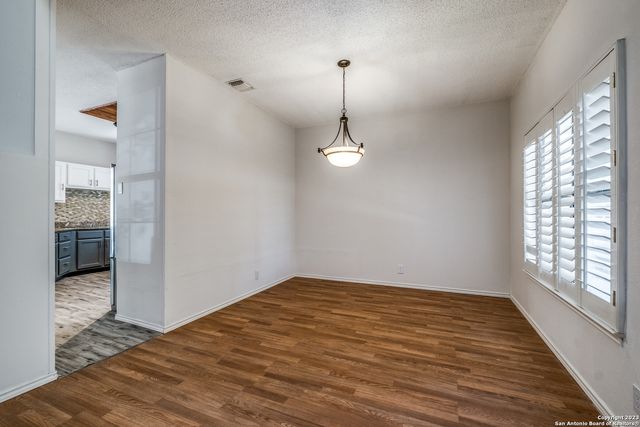 16623 Crystal Glade, San Antonio, TX 78247