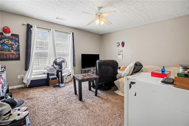 1471 Silverstone Trail, Jonesboro, GA 30238