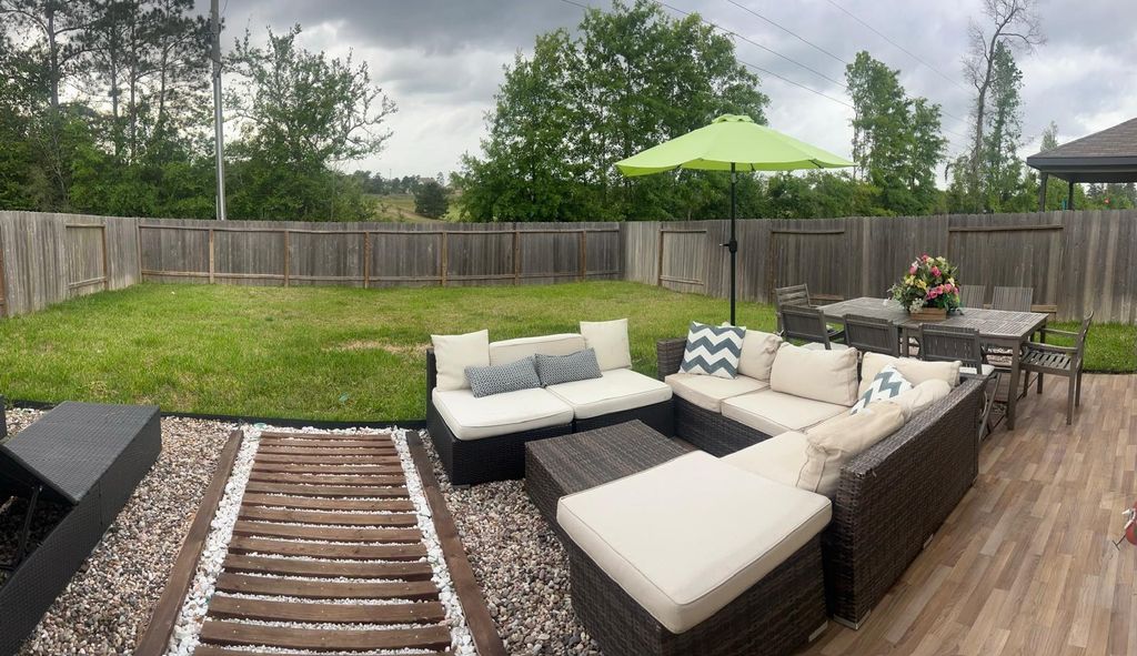 168 Ashe Juniper Way, Montgomery, TX 77354