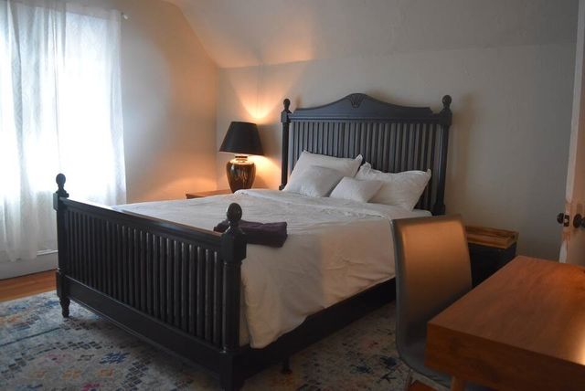 10 Carleton Street, Providence, RI 02908