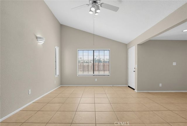 42946 39th Street W, Lancaster, CA 93536