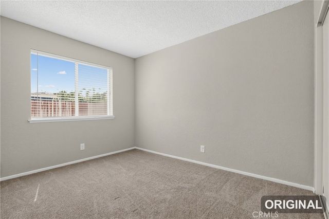 42946 39th Street W, Lancaster, CA 93536