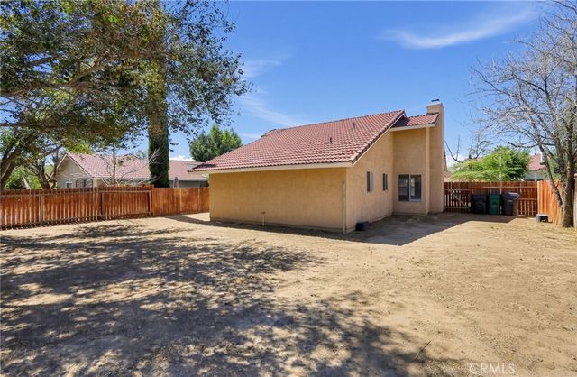 42946 39th Street W, Lancaster, CA 93536