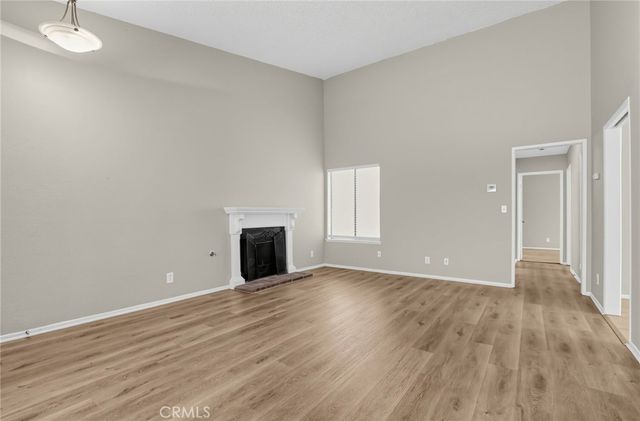 42946 39th Street W, Lancaster, CA 93536