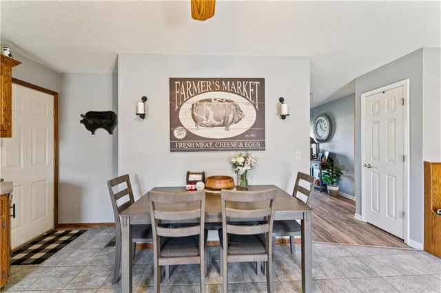 19886 Grange Road, Higginsville, MO 64037