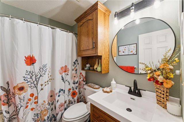 19886 Grange Road, Higginsville, MO 64037