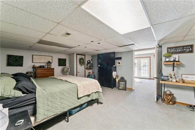 19886 Grange Road, Higginsville, MO 64037