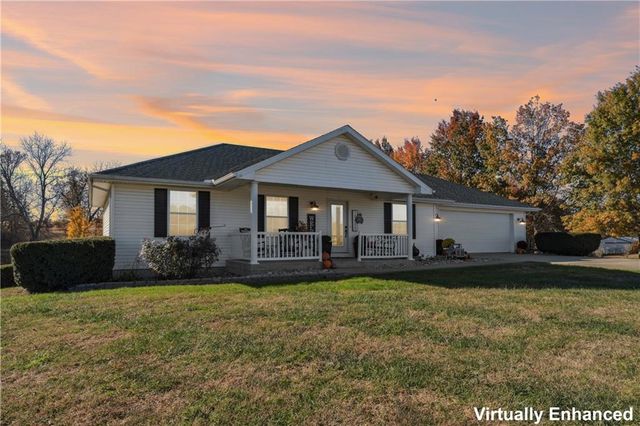 19886 Grange Road, Higginsville, MO 64037