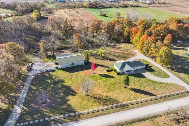 19886 Grange Road, Higginsville, MO 64037