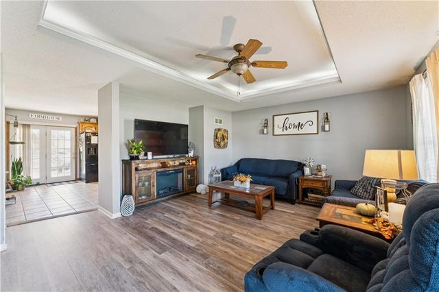 19886 Grange Road, Higginsville, MO 64037