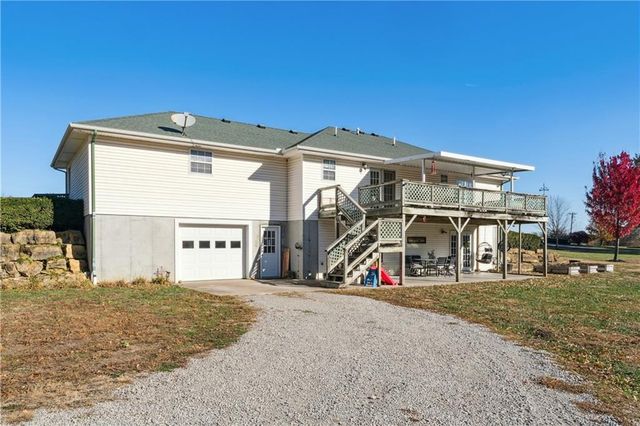 19886 Grange Road, Higginsville, MO 64037
