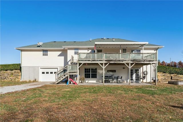 19886 Grange Road, Higginsville, MO 64037