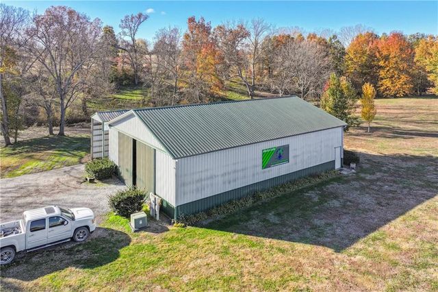 19886 Grange Road, Higginsville, MO 64037