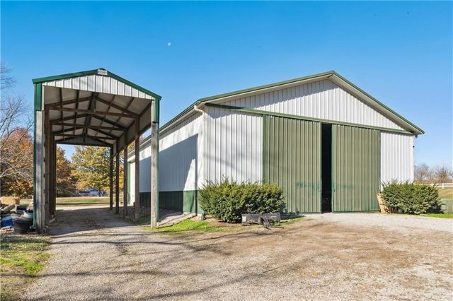 19886 Grange Road, Higginsville, MO 64037