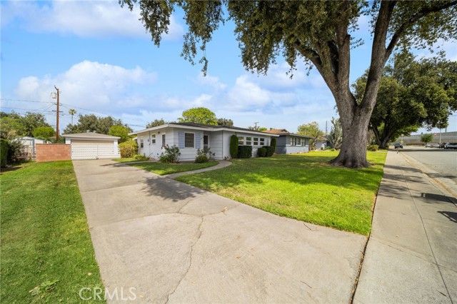 3453 Sunnyside Drive, Riverside, CA 92506