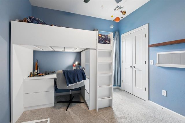 5738 Tadpole Dr, Elgin, OK 73538