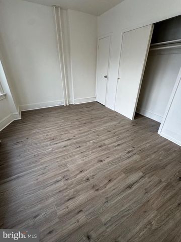 978 S BROAD ST, Trenton, NJ 08611