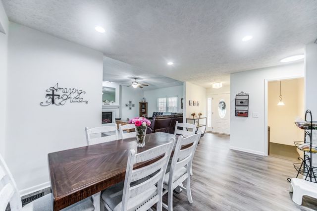 416 Wadebrook Dr, Gallatin, TN 37066