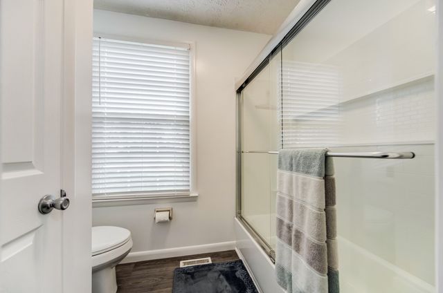 416 Wadebrook Dr, Gallatin, TN 37066