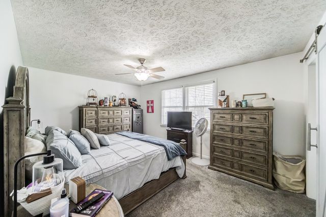 416 Wadebrook Dr, Gallatin, TN 37066