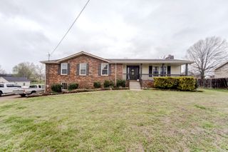 416 Wadebrook Dr, Gallatin, TN 37066