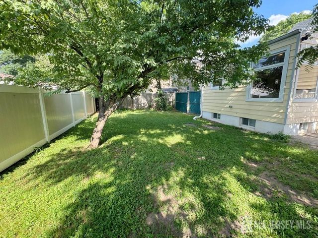 1154 Foster Avenue, South Plainfield, NJ 07080
