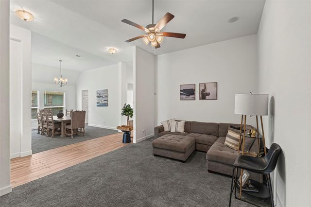 7823 Leighton Trail, Pasadena, TX 77505