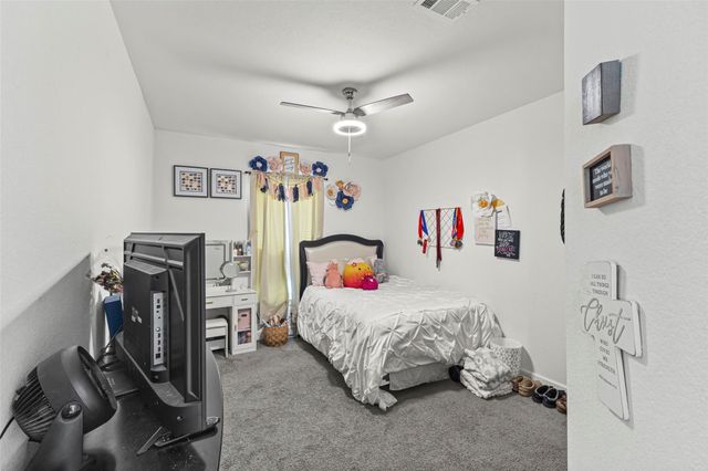 7823 Leighton Trail, Pasadena, TX 77505