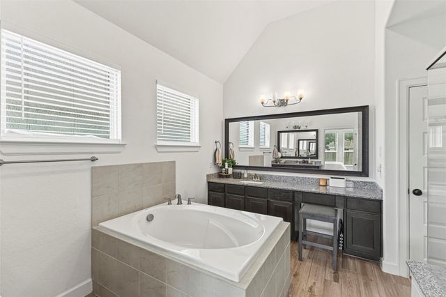 7823 Leighton Trail, Pasadena, TX 77505