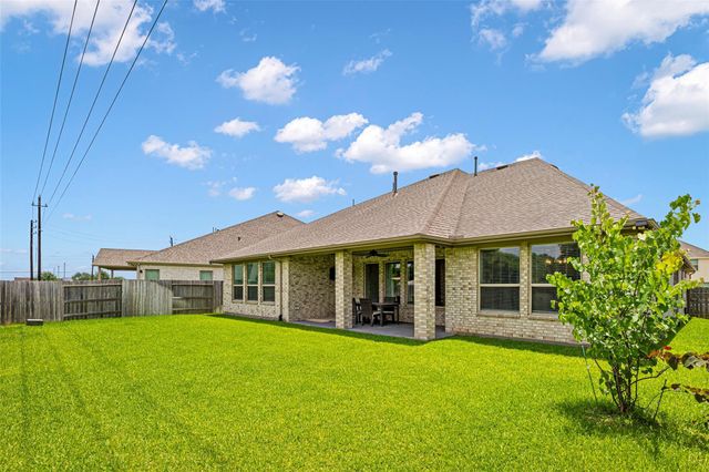 7823 Leighton Trail, Pasadena, TX 77505