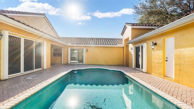 19820 SW 7th Place, Pembroke Pines, FL 33029