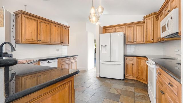 19820 SW 7th Place, Pembroke Pines, FL 33029