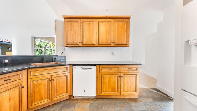 19820 SW 7th Place, Pembroke Pines, FL 33029