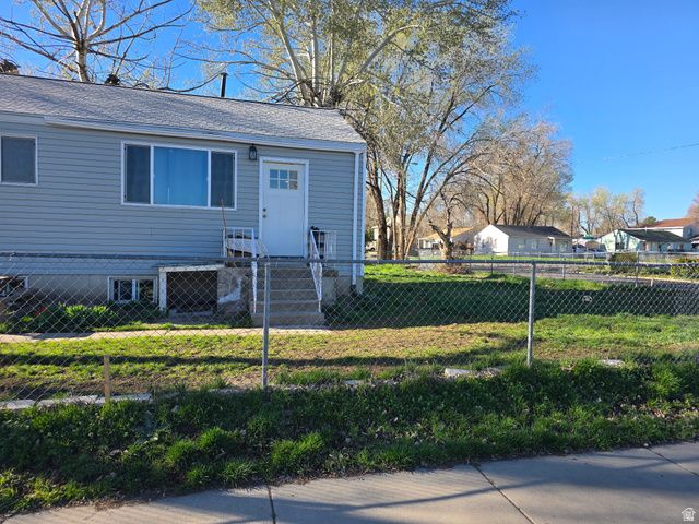 1083 W FREMONT AVE, Salt Lake City, UT 84104