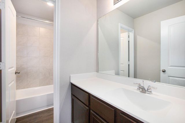 3319 Rosselli Brush Drive, Katy, TX 77493