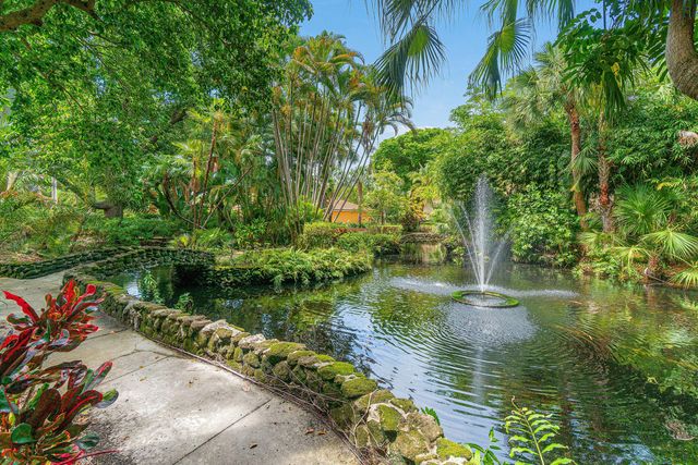 131 Yacht Club Way 307, Hypoluxo, FL 33462