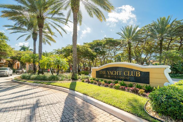 131 Yacht Club Way 307, Hypoluxo, FL 33462