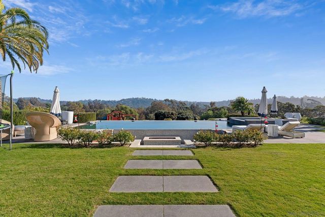 16640 El Camino Real, Rancho Santa Fe, CA 92067