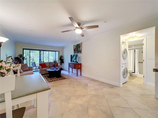 1715 PELICAN COVE ROAD GL339, Sarasota, FL 34231