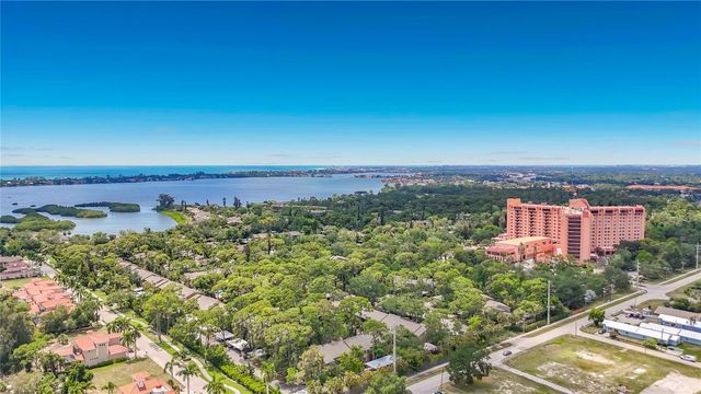 1715 PELICAN COVE ROAD GL339, Sarasota, FL 34231
