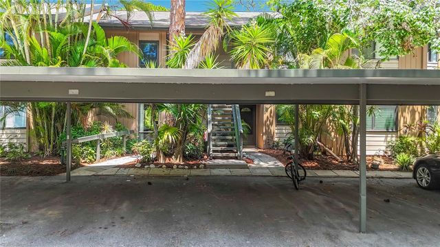 1715 PELICAN COVE ROAD GL339, Sarasota, FL 34231
