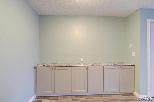 1430 Summergate Parkway J, St Charles, MO 63303