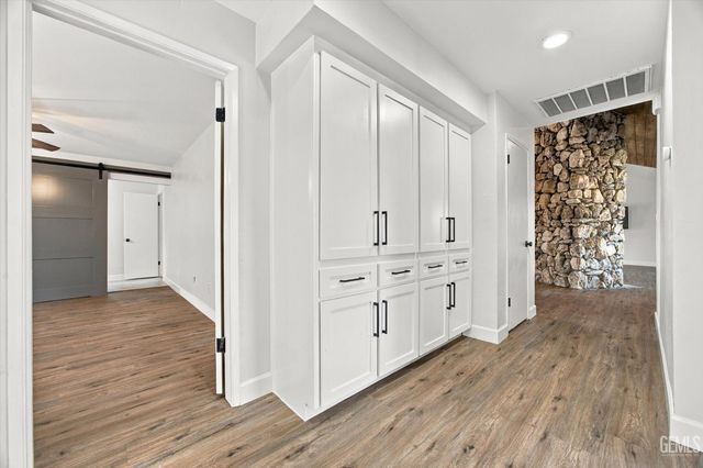 6717 Noah Avenue, Bakersfield, CA 93308