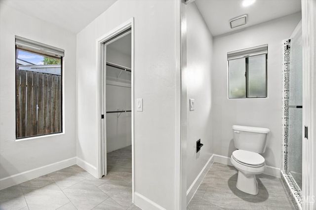 6717 Noah Avenue, Bakersfield, CA 93308