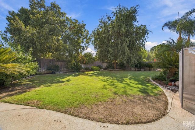 6717 Noah Avenue, Bakersfield, CA 93308